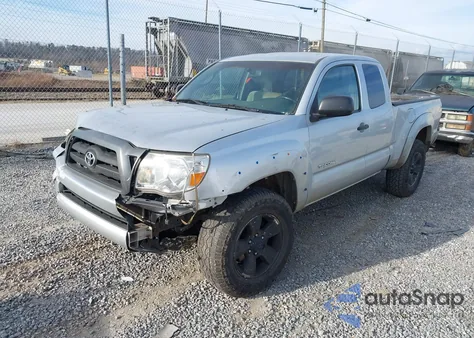 2006 Toyota Tacoma Base V6 z USA, uszkodzony, nr VIN 5TEUU42N06Z220320
